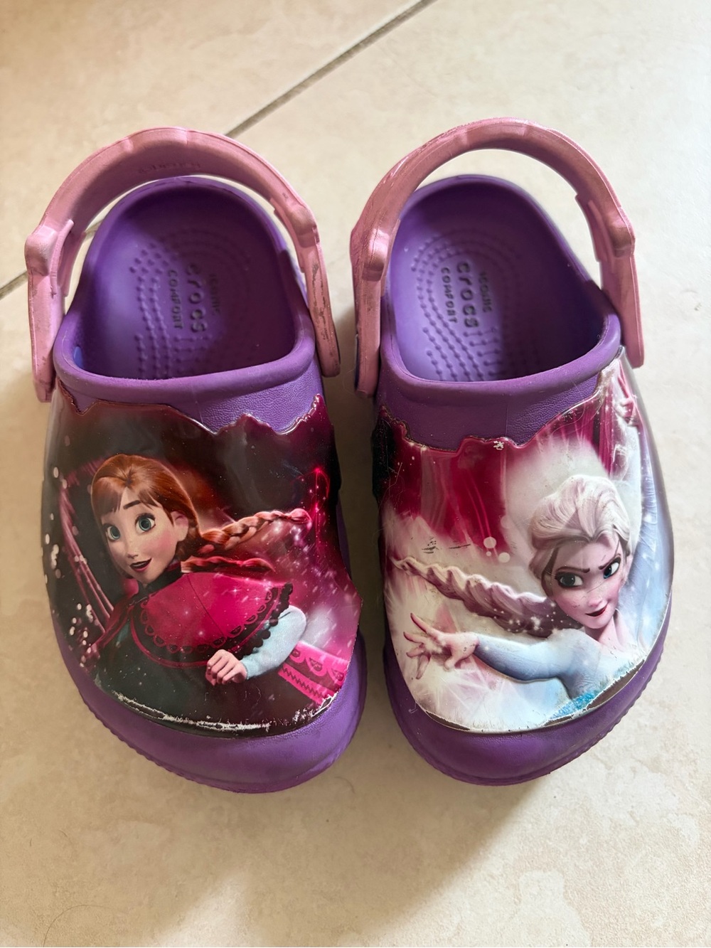 CROCS Kids Frozen Anna & Elsa Clogs in Purple and Pink